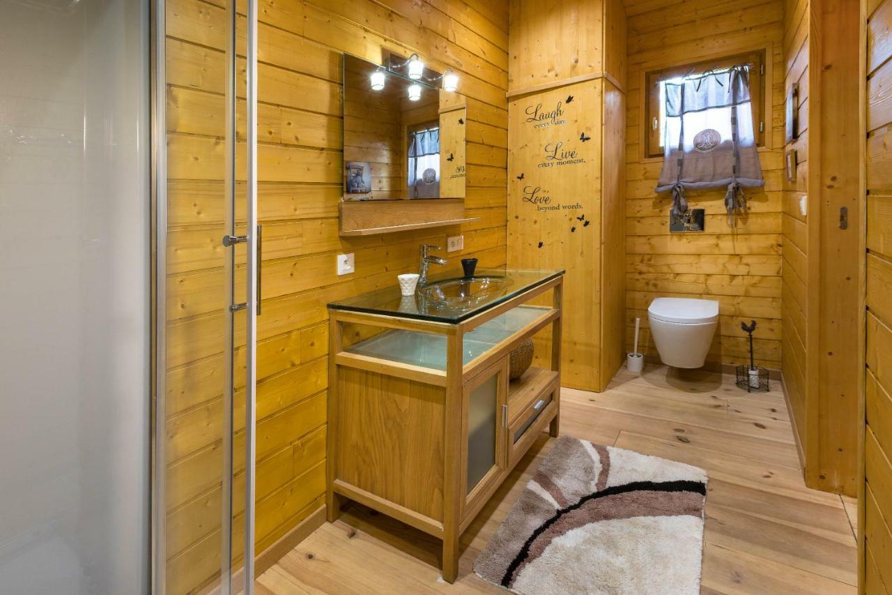 Gite&Spa Le Montagnard Saint-Jean-Saint-Nicolas Bagian luar foto