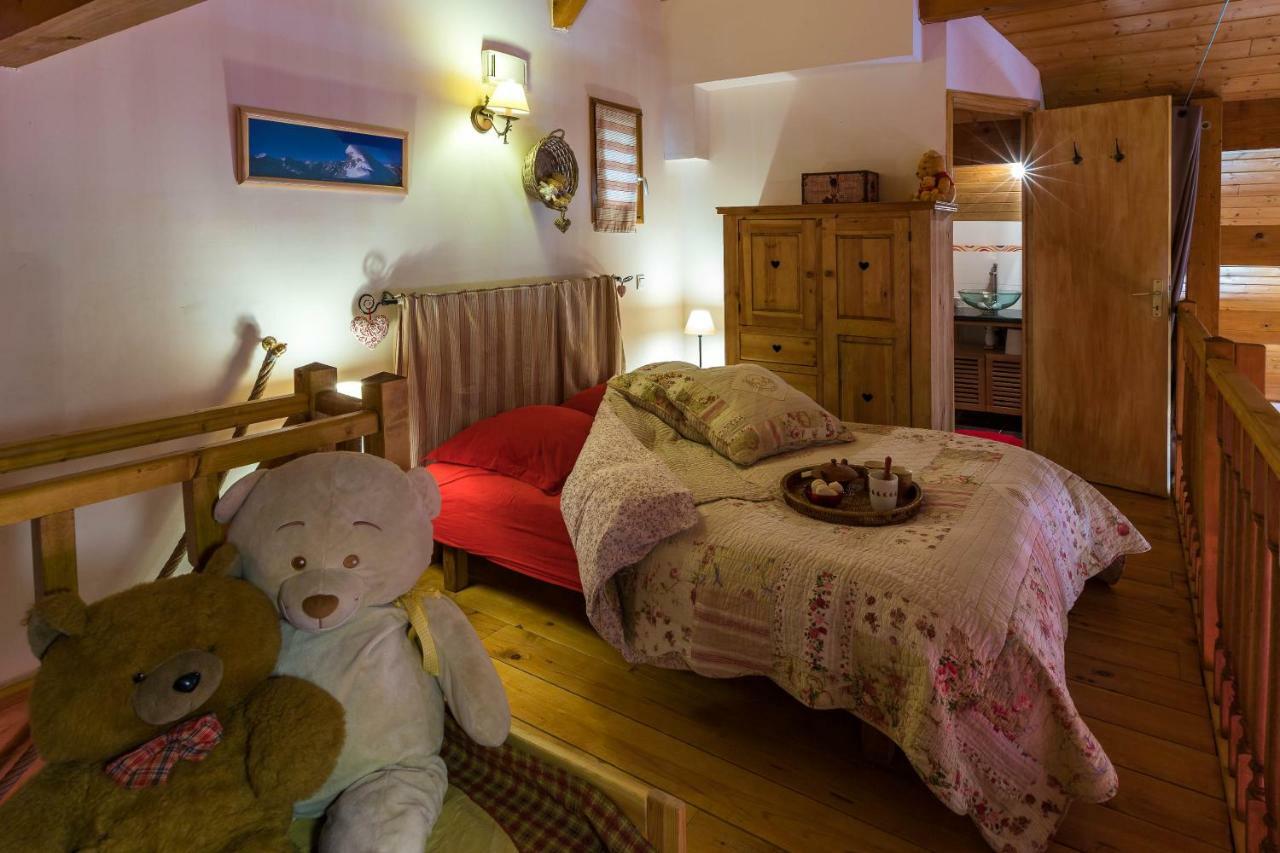 Gite&Spa Le Montagnard Saint-Jean-Saint-Nicolas Bagian luar foto